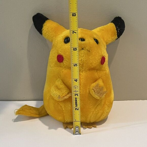 Vintage Pokémon Pikachu Party Plush RARE - Picture 9 of 9